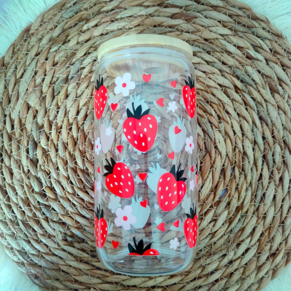 Strawberry Clear 16 oz Glass Cup